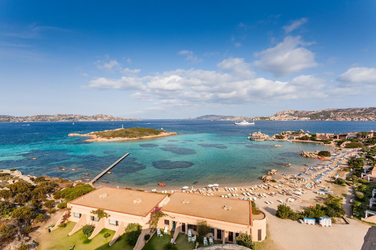 & Isola Santo Stefano